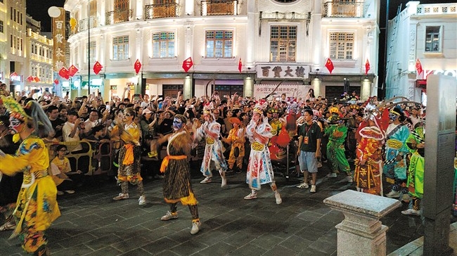 精彩巡游，燃爆小公园
